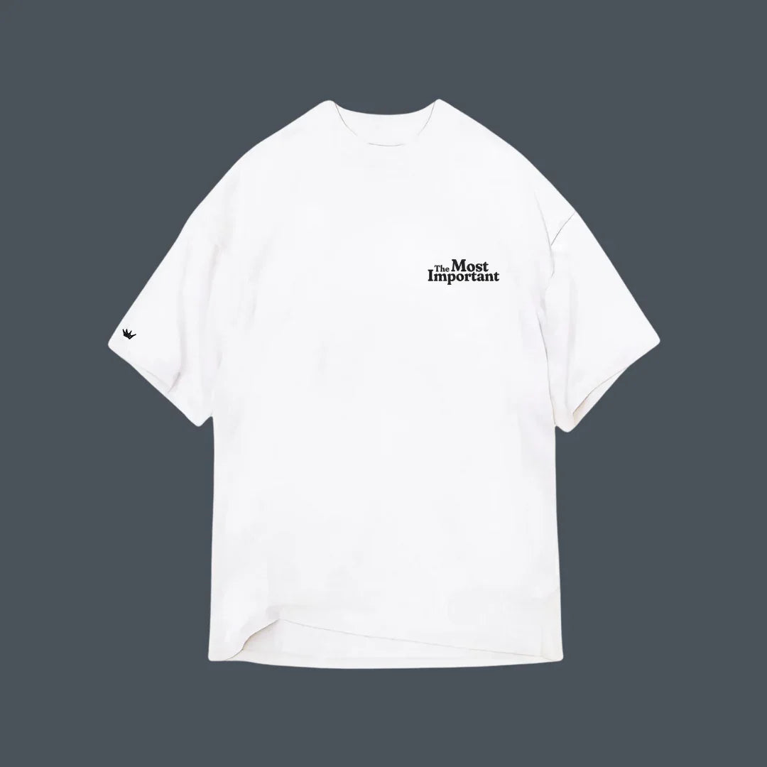 Camiseta Oversized Branca The Most Important